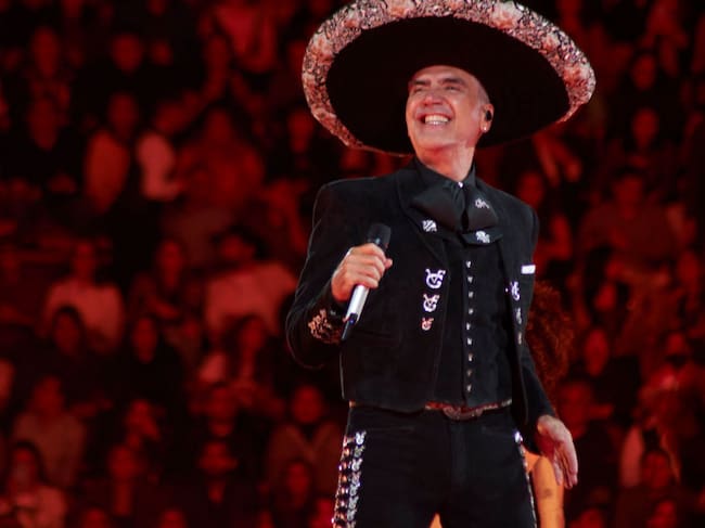 MEXICO CITY, MEXICO - MAY 20: Singer Alejandro Fernande performs during a concert at Plaza de Toros on May 20, 2023 in Mexico City, Mexico. (Photo by Jaime Nogales/Medios y Media/Getty Images)