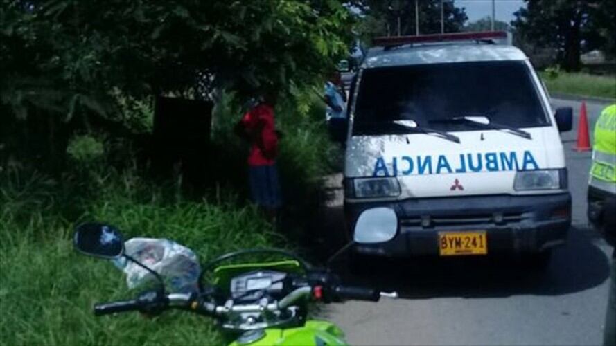 Sancionan a conductor por usar ambulancia para una mudanza. Foto: Gobernación del Valle.