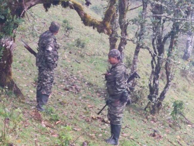 Ejército denuncia que disidencias de Farc obligan a civiles a expulsar tropas en Cauca