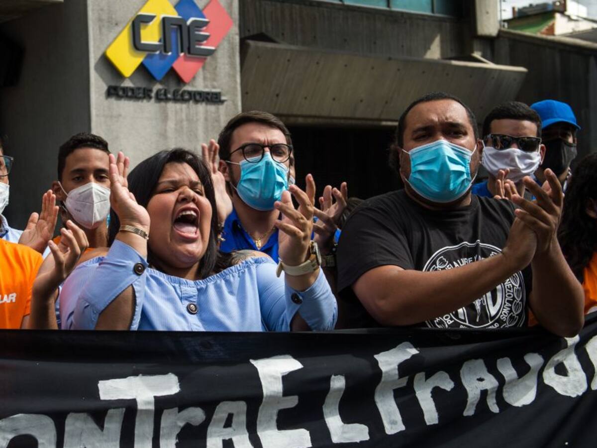Países y asociaciones de abogados no reconocerán elecciones en Venezuela