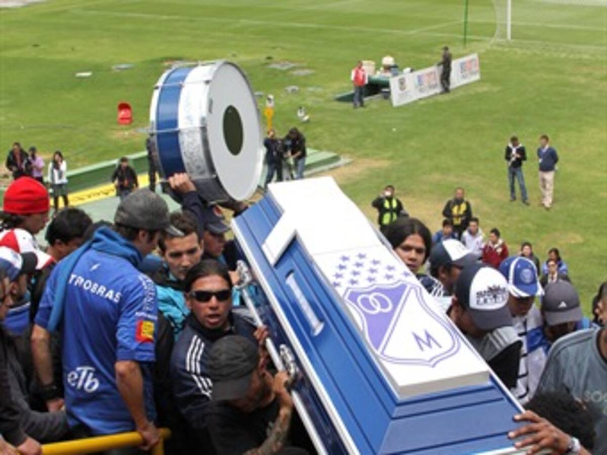 Sancionan por 10 fechas a barras del Cali por asesinato de un hincha de Millonarios