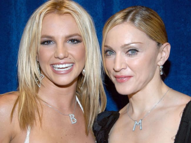 Britney Spears y Madonna en los 2003 MTV Video Music Awards 
