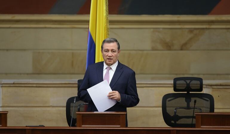 Ernesto Macías, presidente del Senado.