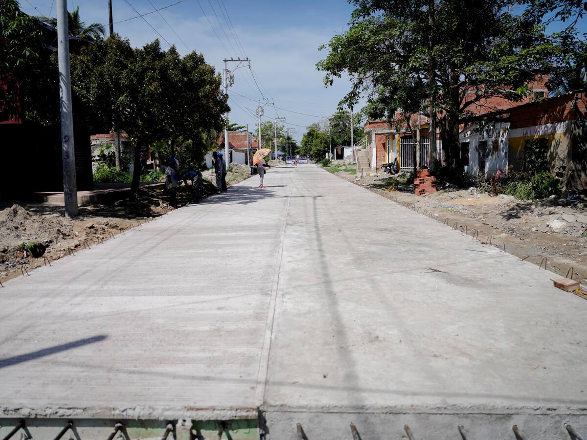 Iniciaron trabajos de pavimentación a 1.5 kilómetros de vías en La Boquilla
