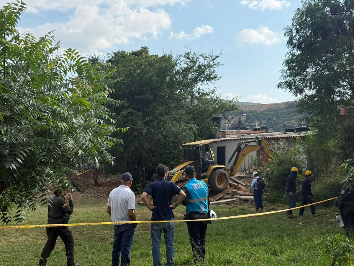 Demolición de viviendas en Los Patios desata rifirrafe entre la comunidad y la Alcaldía