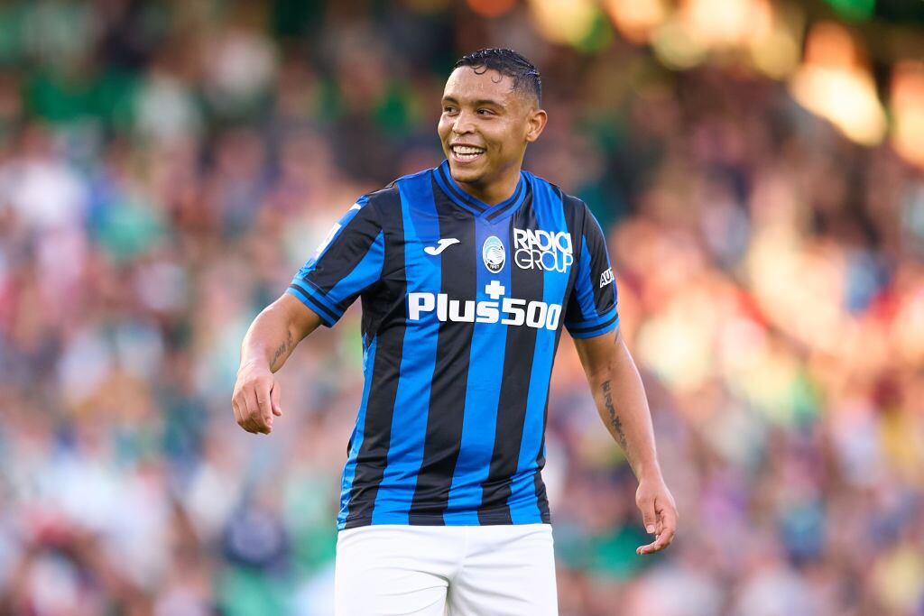 Luis Muriel en el partido amistoso ante el Real Betis (Photo by Fran Santiago/Getty Images)