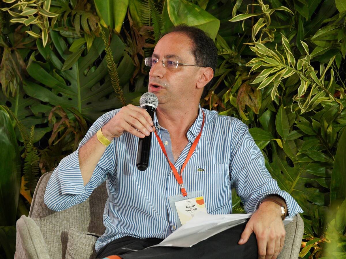 Los resultados en Ecopetrol son preocupantes, hay que modificar su manejo: Exministro Restrepo