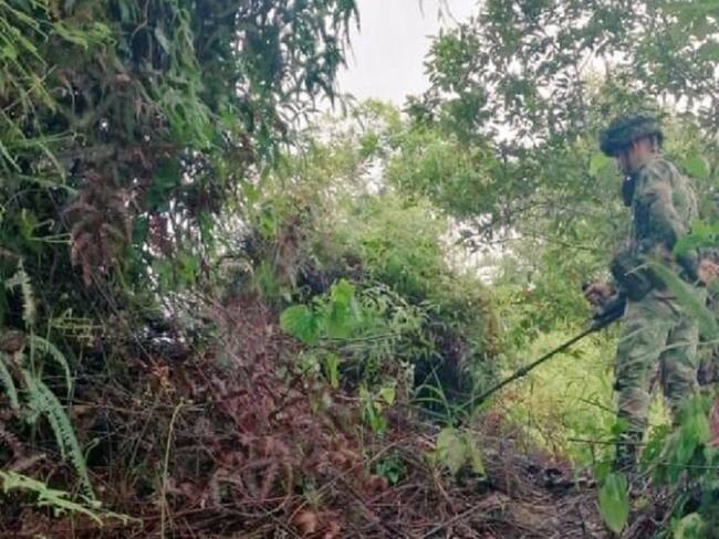 Tres soldados heridos al caer en un campo minado en Dabeiba