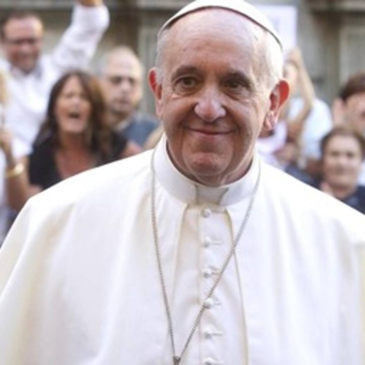 El Papa se queda sin medallas por un error de tipografía