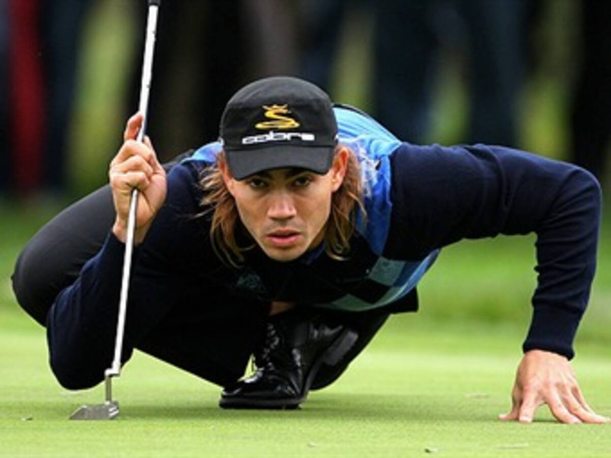 Camilo Villegas ascendió al séptimo lugar del Masters de Golf de Australia