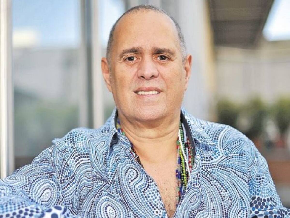 Alfredo de la Fe le vuelve a cantar a Barranquilla