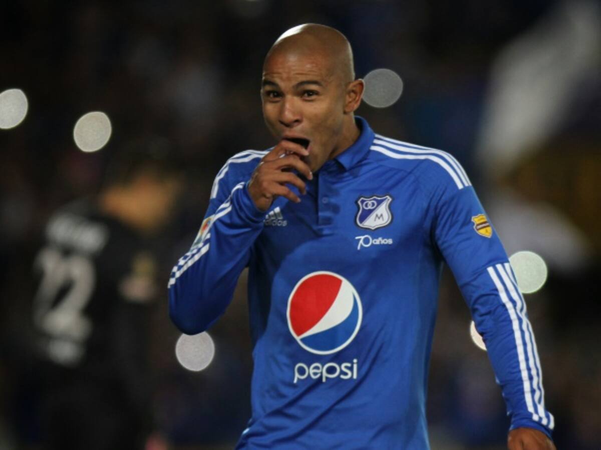 No estoy jugando por decisión técnica: Jonathan Estrada