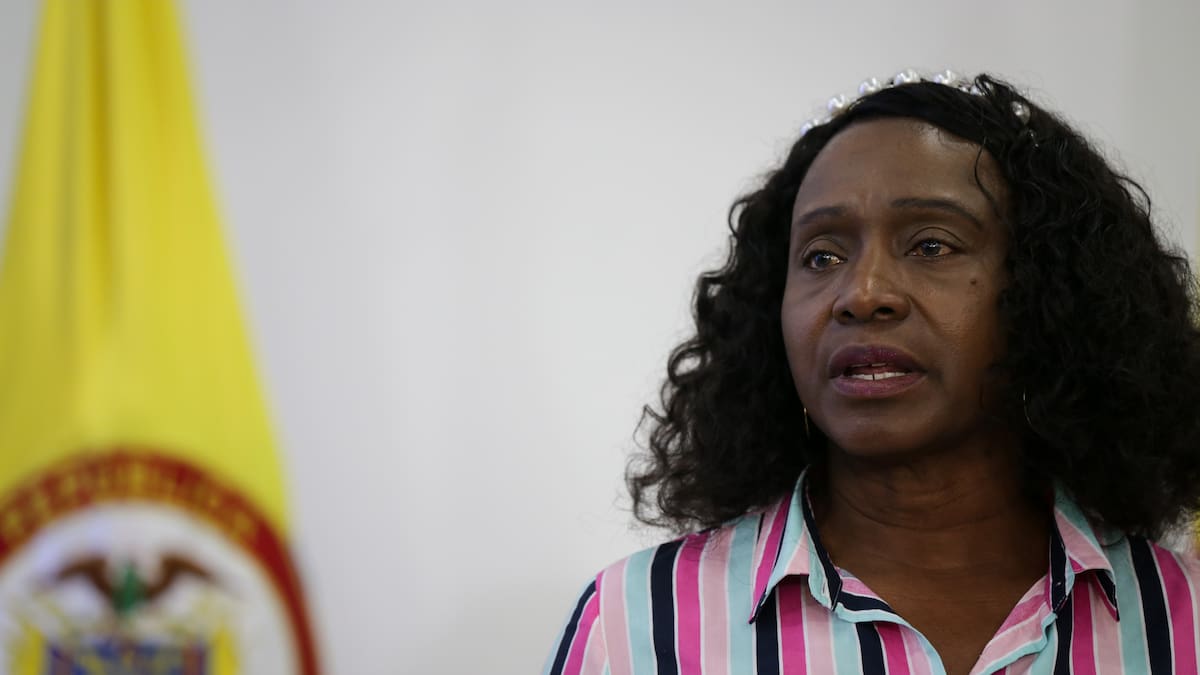 Procuraduría investigará a la ex ministra de Deporte, María Isabel Urrutia