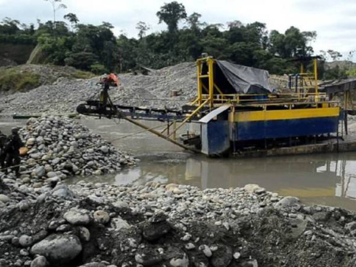 Controversia entre areneros y constructores por posible monopolio