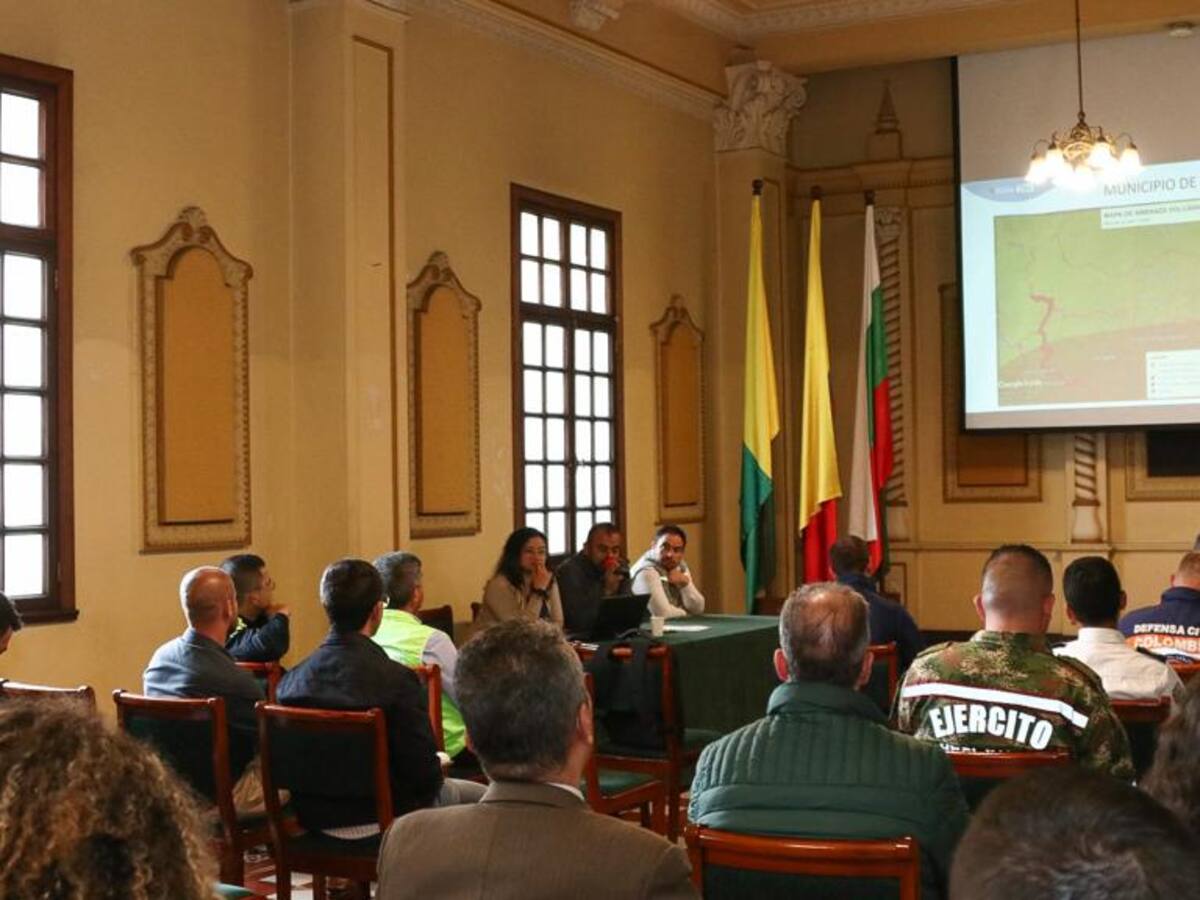 8 mil millones de pesos requiere Caldas para las acciones preventivas por el Volcán