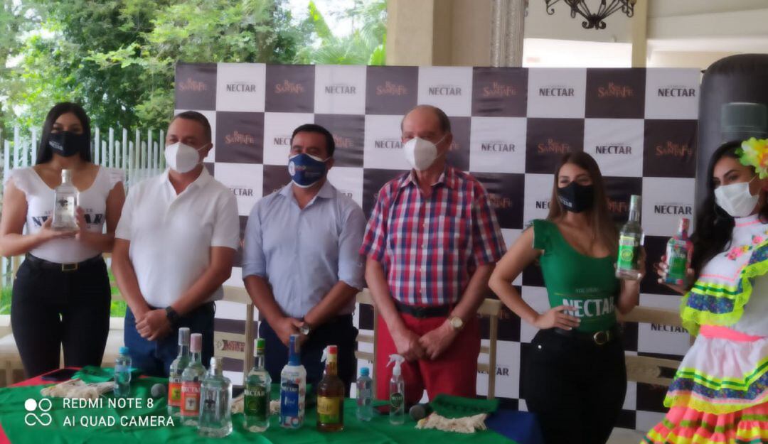 Los empresarios se unieron para reactivar a los bares. 