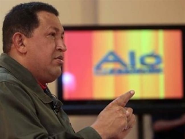 Chávez acusó a la oposición de importar &#039;violencia paramilitar&#039; de Colombia