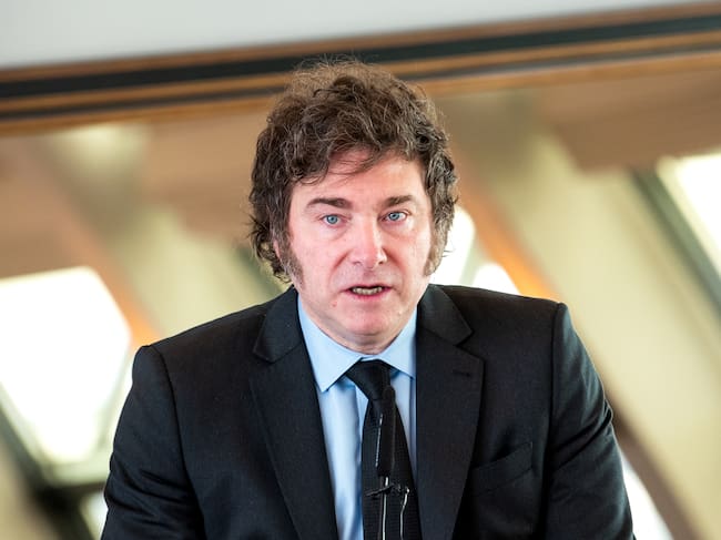 El presidente Javier Milei en Hamburgo, Alemania durante junio de 2024. FOTO: Daniel Bockwoldt/picture alliance via Getty Images
