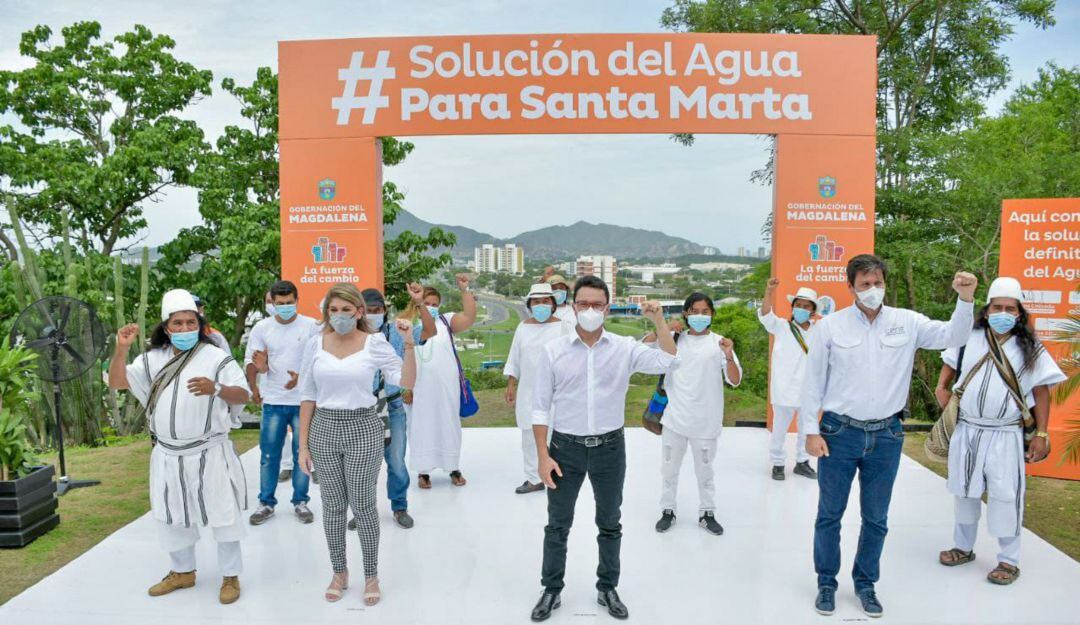 Firma del nuevo convenio. 