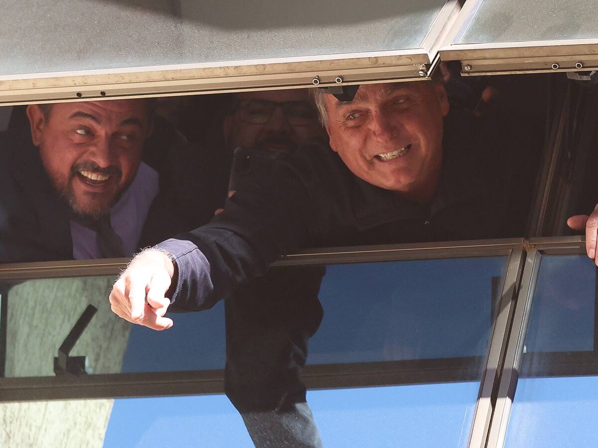 Jair Bolsonaro volvió a Brasil luego de pasar tres meses en Estados Unidos