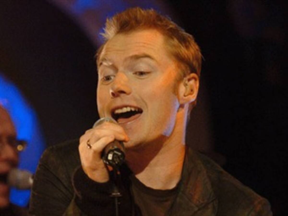 Ronan Keating, líder del grupo de pop irlandés Boyzone, anuncia su separación