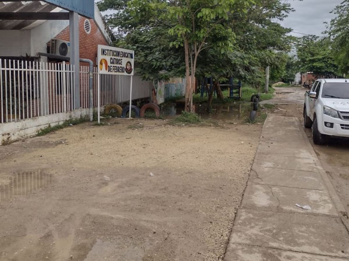 Continúa problema de inundaciones en I.E. 14 de febrero en El Pozón