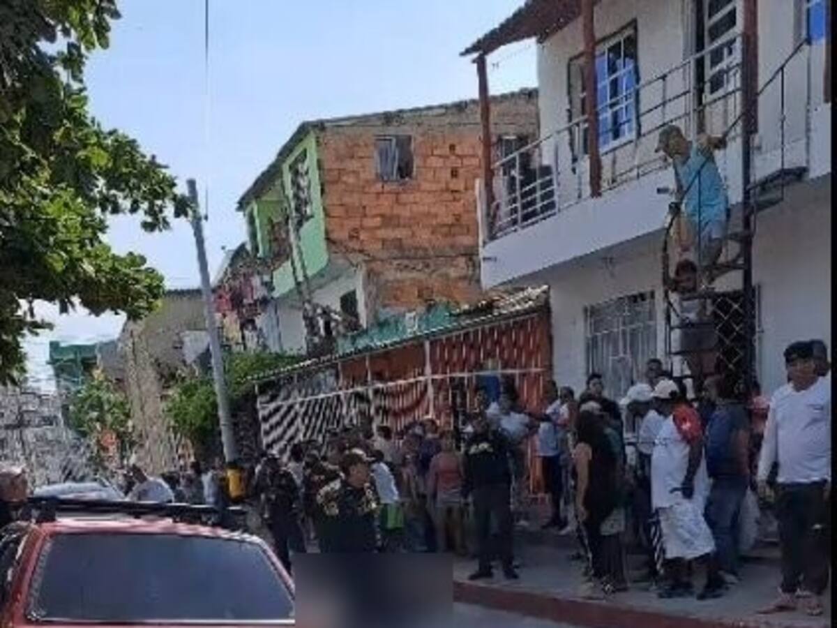 Un presunto atracador herido y otro capturado tras persecución policial en Cartagena