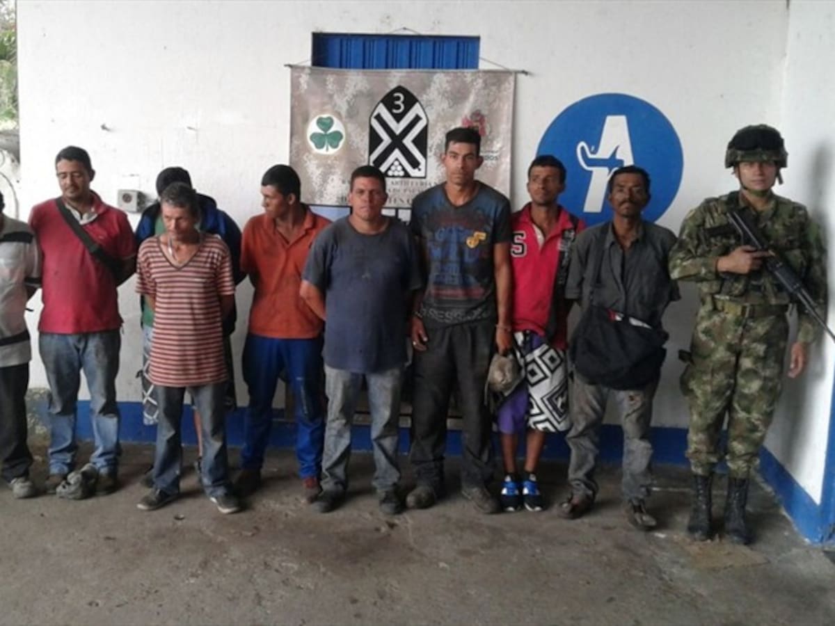 Once personas capturadas por ejercer minería ilegal en el Valle del Cauca