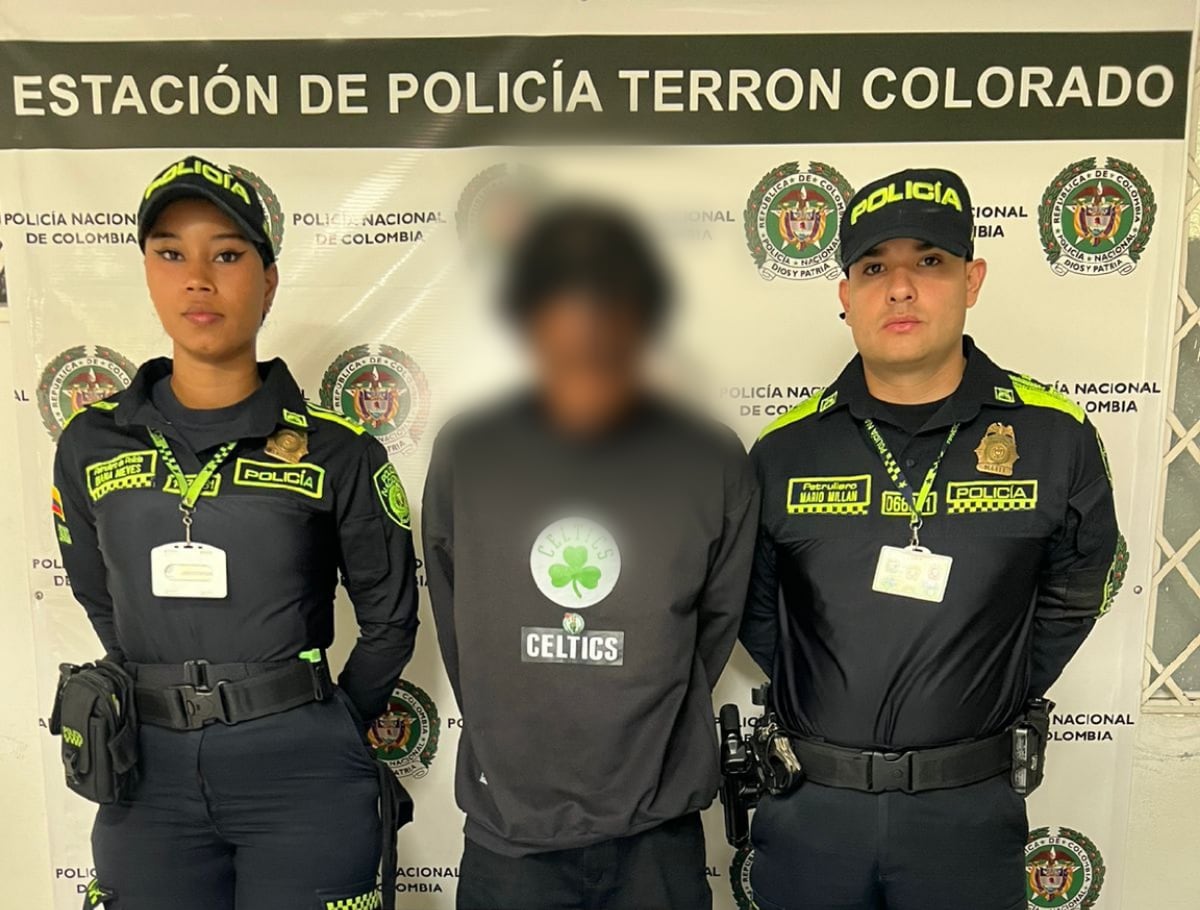 Capturado presunto integrante de ‘Los Shotas’ en pleno bus de servicio público en Cali