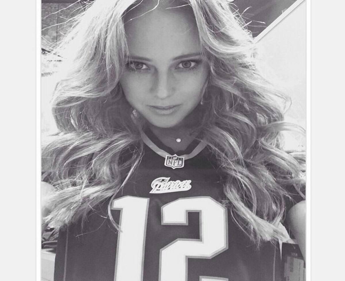 La periodista mexicana de Televisa habría conocido al futbolista portugués en un viaje de trabajo en Madrid.