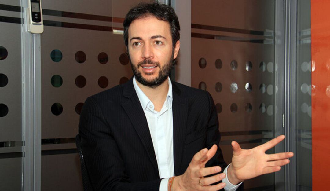 Procuraduría suspende a Daniel Quintero por participación política