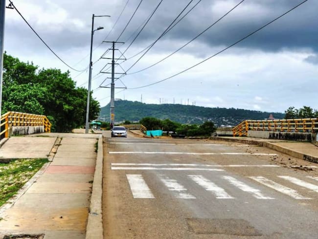 Alcaldía de Cartagena evalúa problemas de la Vía Perimetral