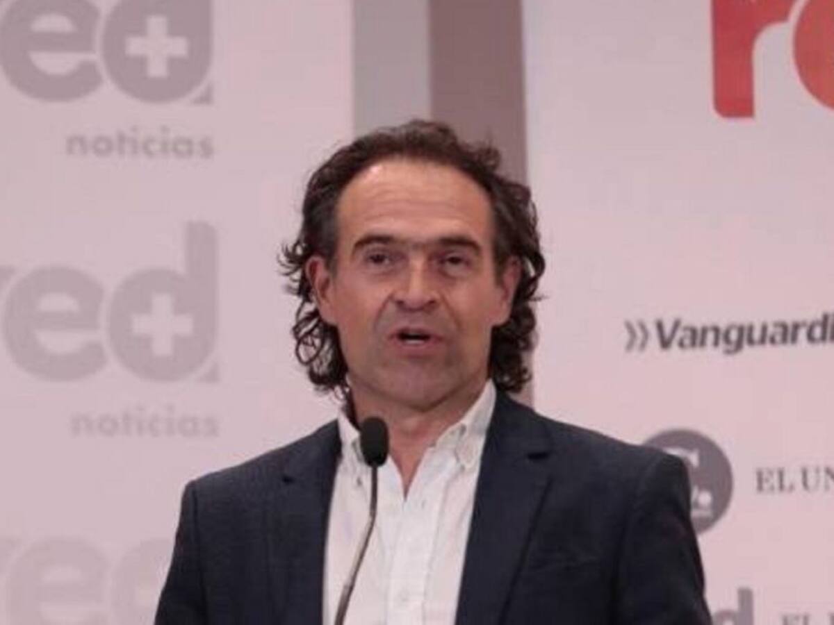 Fico Gutiérrez se pronunció sobre polémica entre Zapateiro y Petro