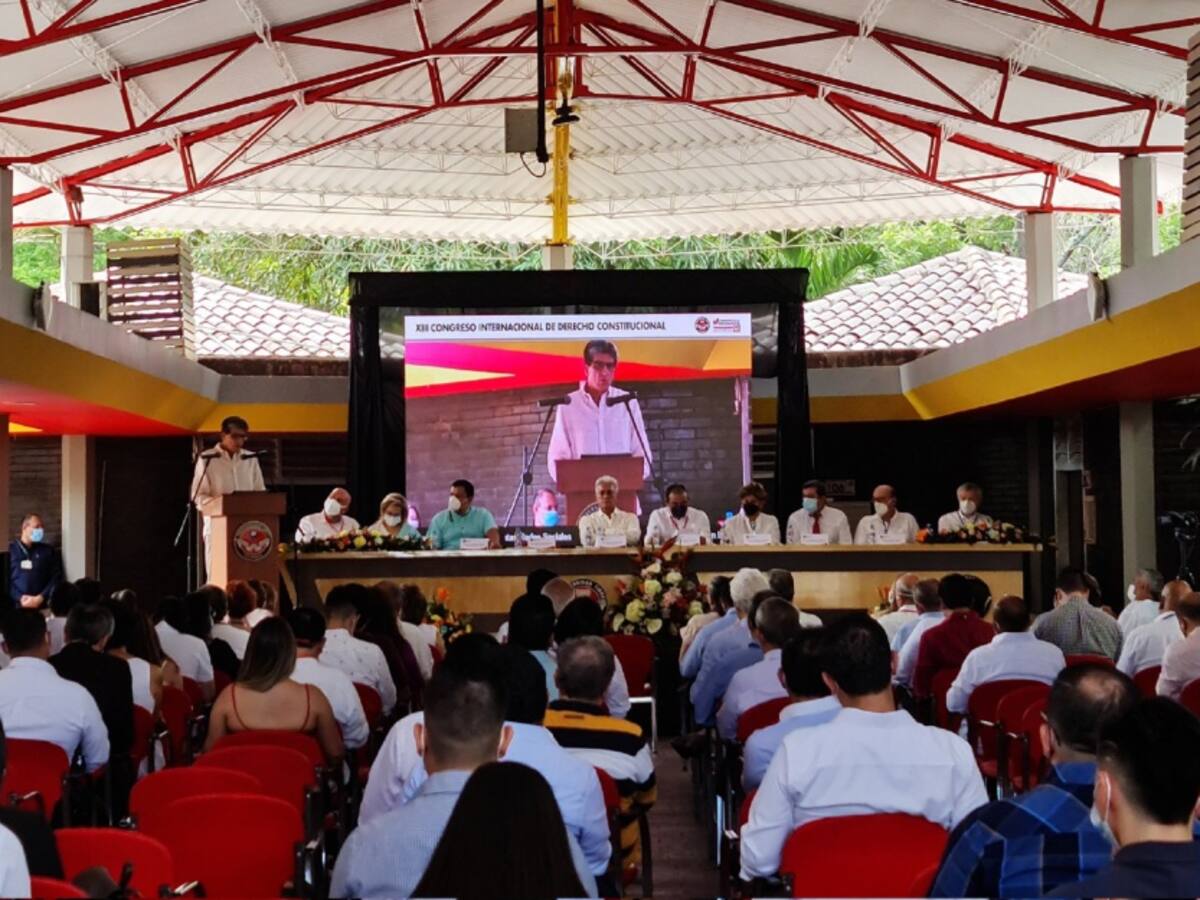 Xlll Congreso Internacional de Derecho Constitucional