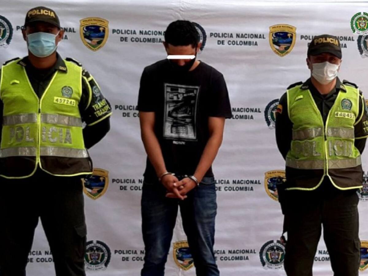 Al parecer por reiterados maltratos a su pareja, fue enviado a la cárcel