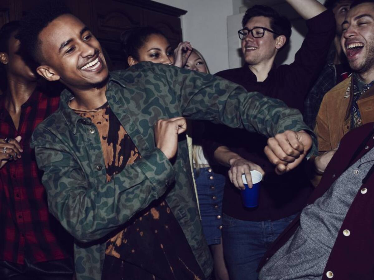 Estudiantes en Alabama organizaban fiestas para contraer coronavirus