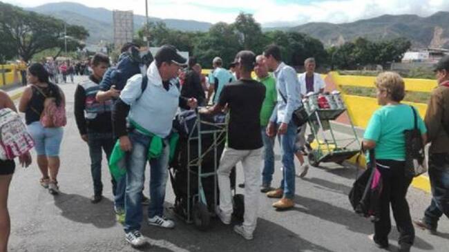 Venezolanos en frontera