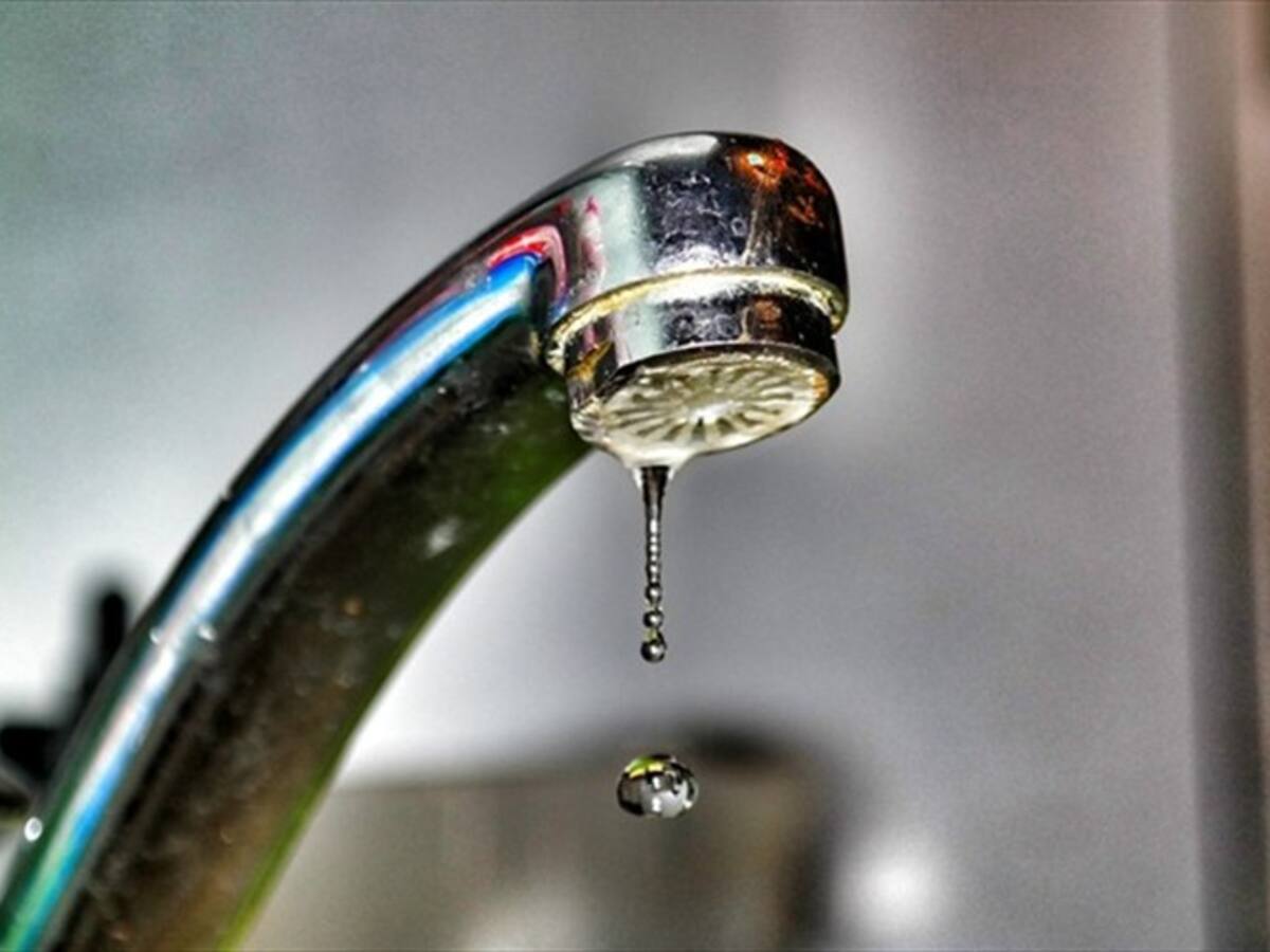 Tutela salvaría trabajo de 3.700 empleados de Aguas de Bogotá
