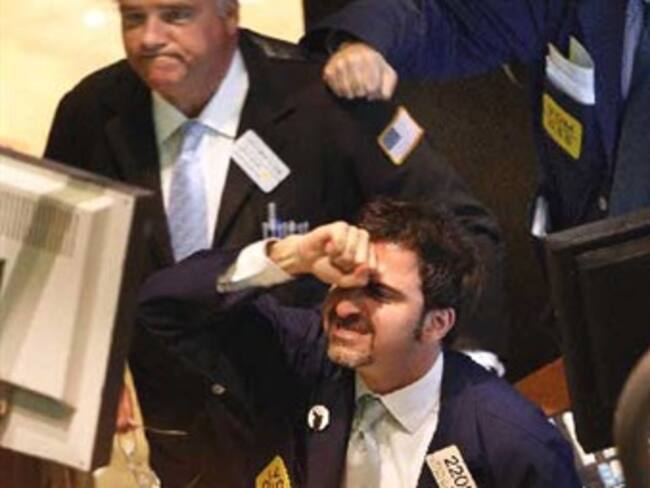 A los niveles de 1997 cayó la Bolsa de Nueva York. Bajó también el petróleo