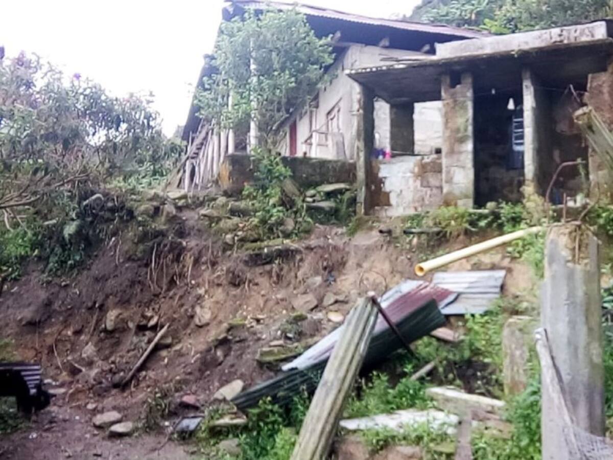 Más de 300 familias afectadas por el invierno en Chaparral