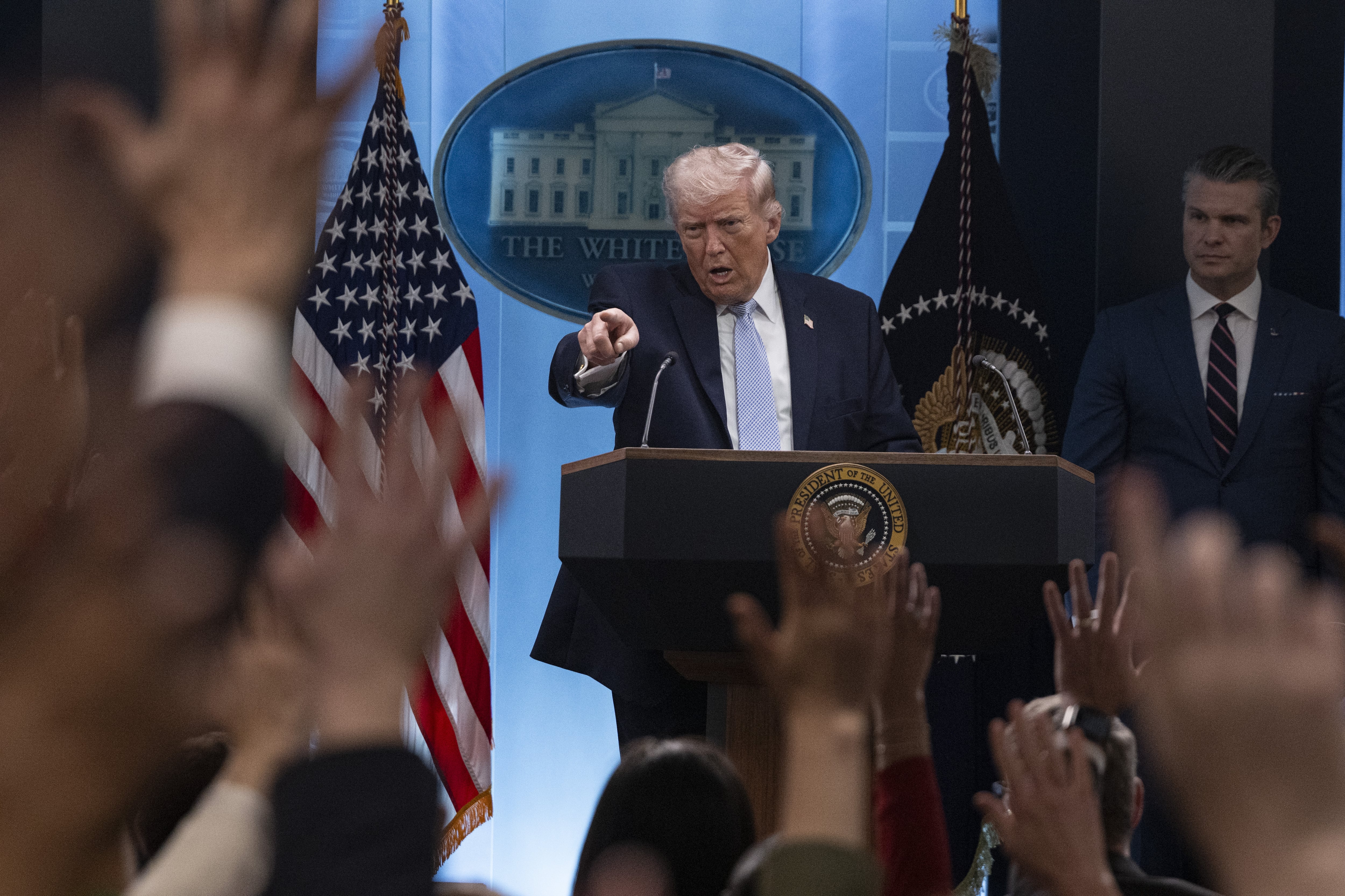 CNN y Político siguen vetados en la Casa Blanca pese a decisión judicial que lo revoca. Getty Images