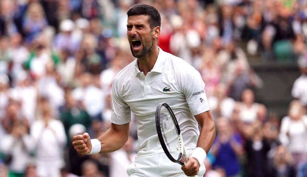 Novak Djokovic celebra su victoria ante Andrey Rublev en los cuartos de final de Wimbledon (Photo by Adam Davy/PA Images via Getty Images)
