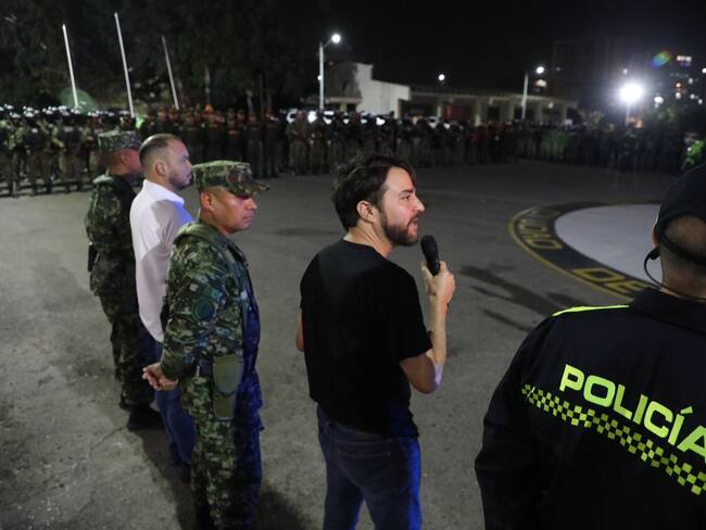 Alcalde Jaime Pumarejo con Ejército y Policía./ Foto: Alcaldía de Barranquilla