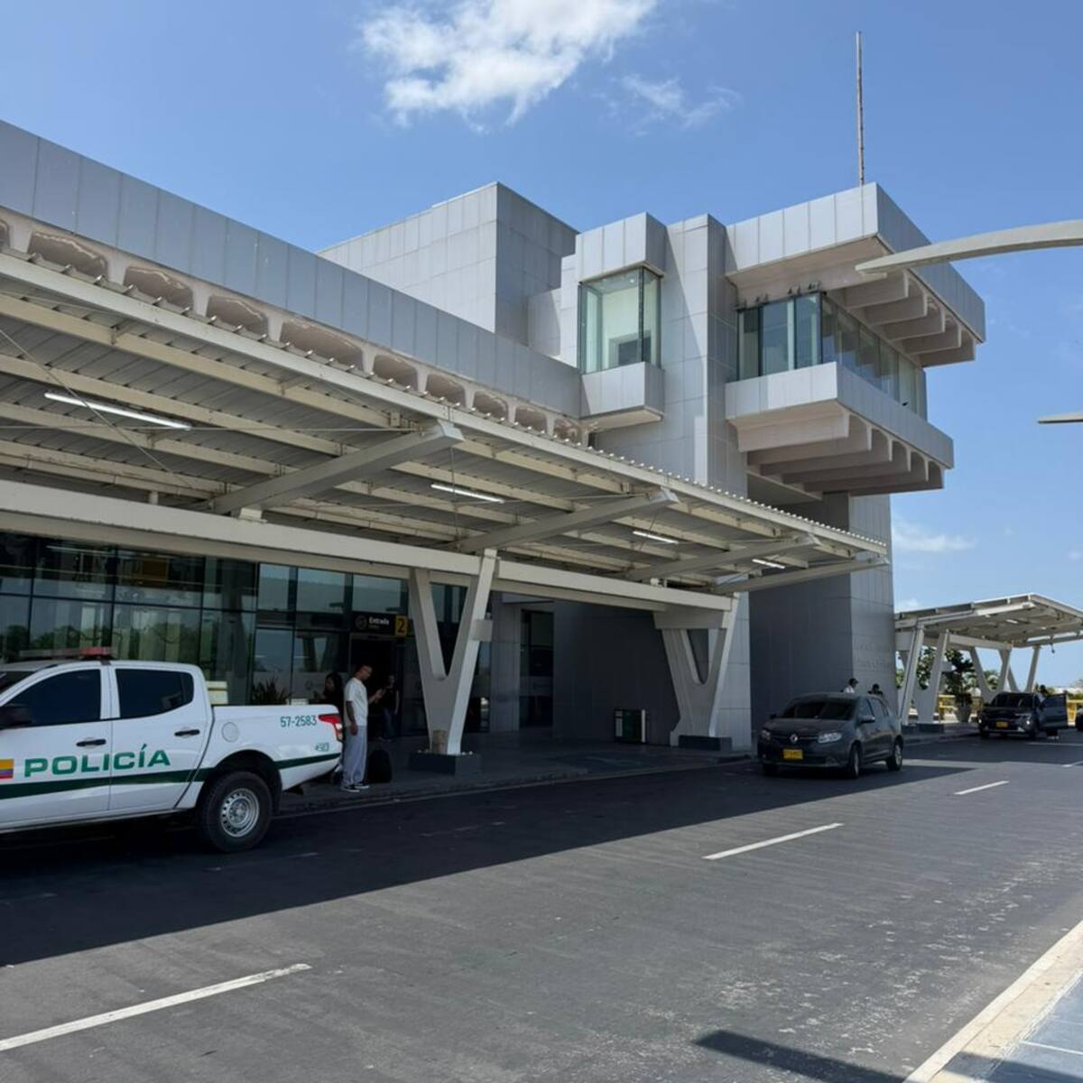 Clausuran temporalmente restaurante en el aeropuerto Cortissoz por riesgos sanitarios