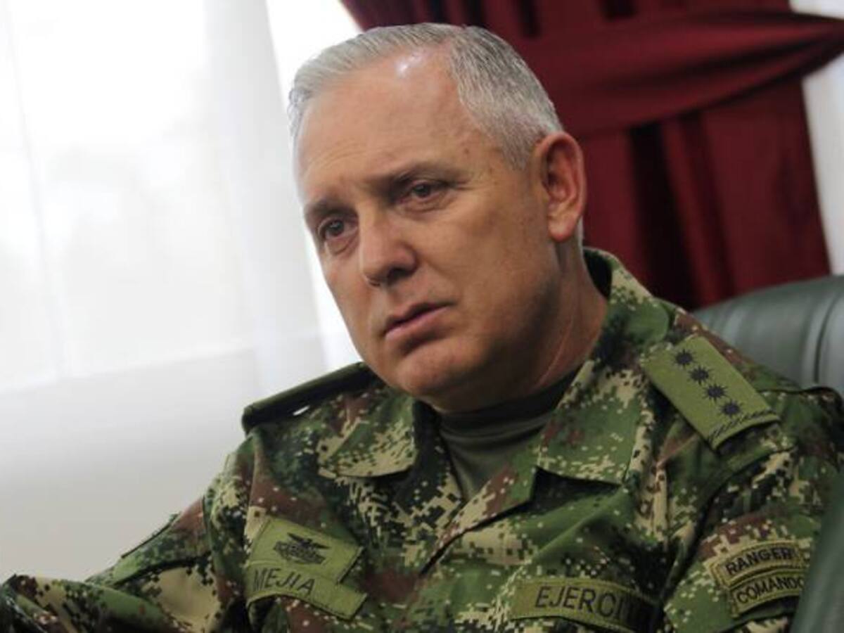El Ejército en espera de órdenes presidenciales