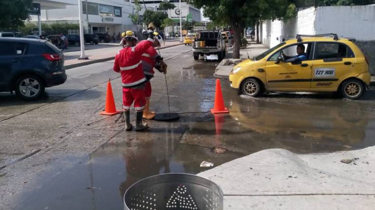Atienden emergencia sanitaria en el Centro Histórico de Santa Marta
