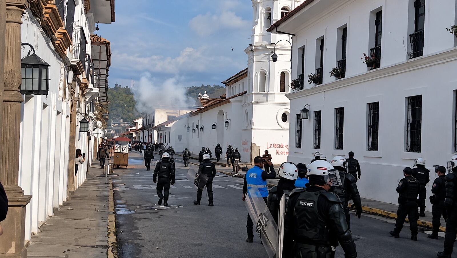 Encapuchados protagonizan disturbios en el centro de Popayán