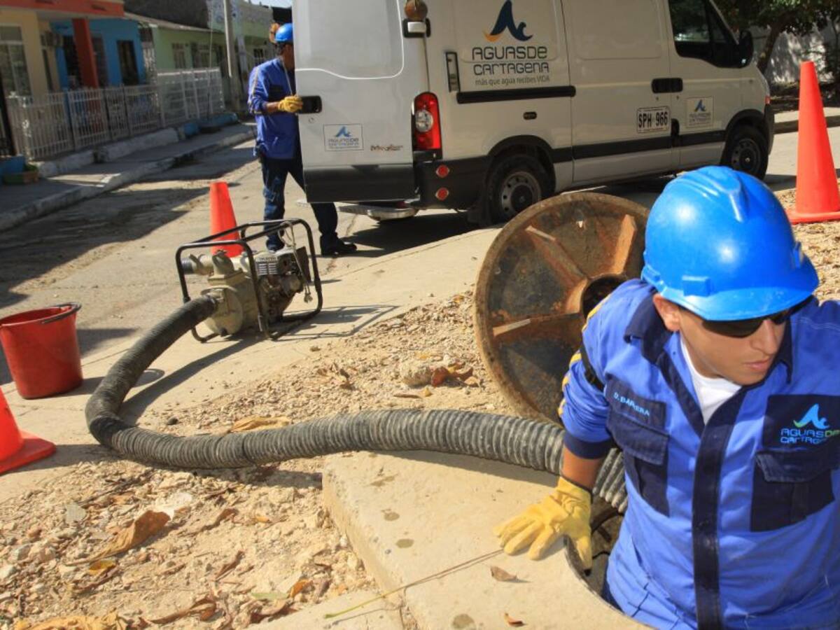 Trabajos de Acuacar dejaron sin servicio a varias comunidades en Cartagena