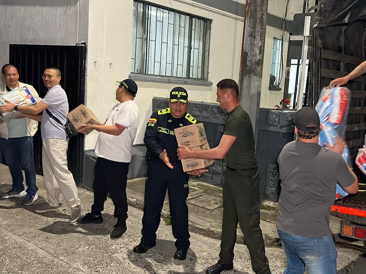 La colonia china en Antioquia donó siete toneladas de ayudas humanitarias