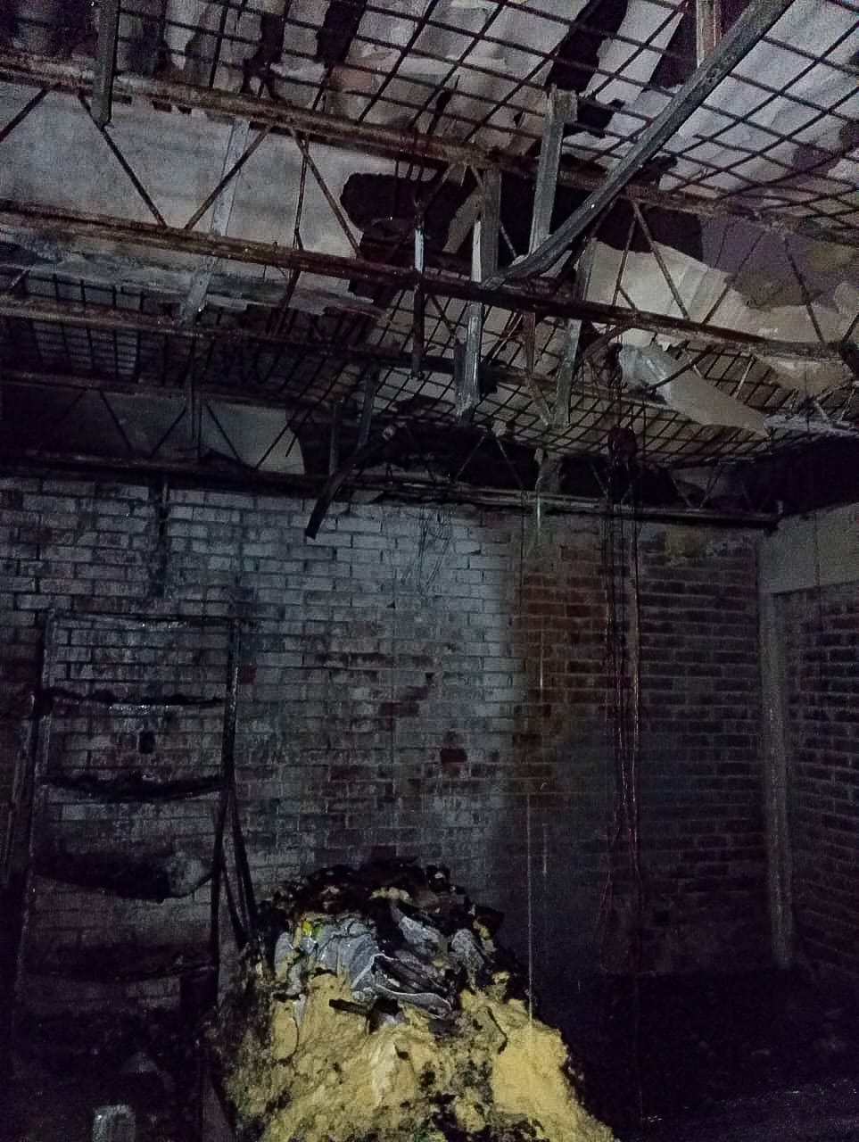 Cuerpo de Bomberos de Cartagena atendieron incendio en una bodega de Bazurto